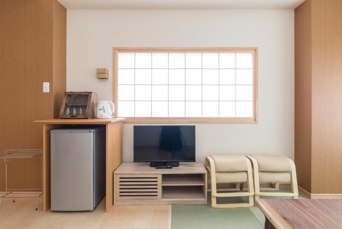 Shijo Omiya Guesthouse And Hotel Kyoto Exterior photo